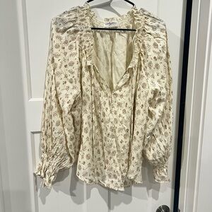 Carly Jean Los Angeles Cream Ruffled 3/4 Sleeve Blouse